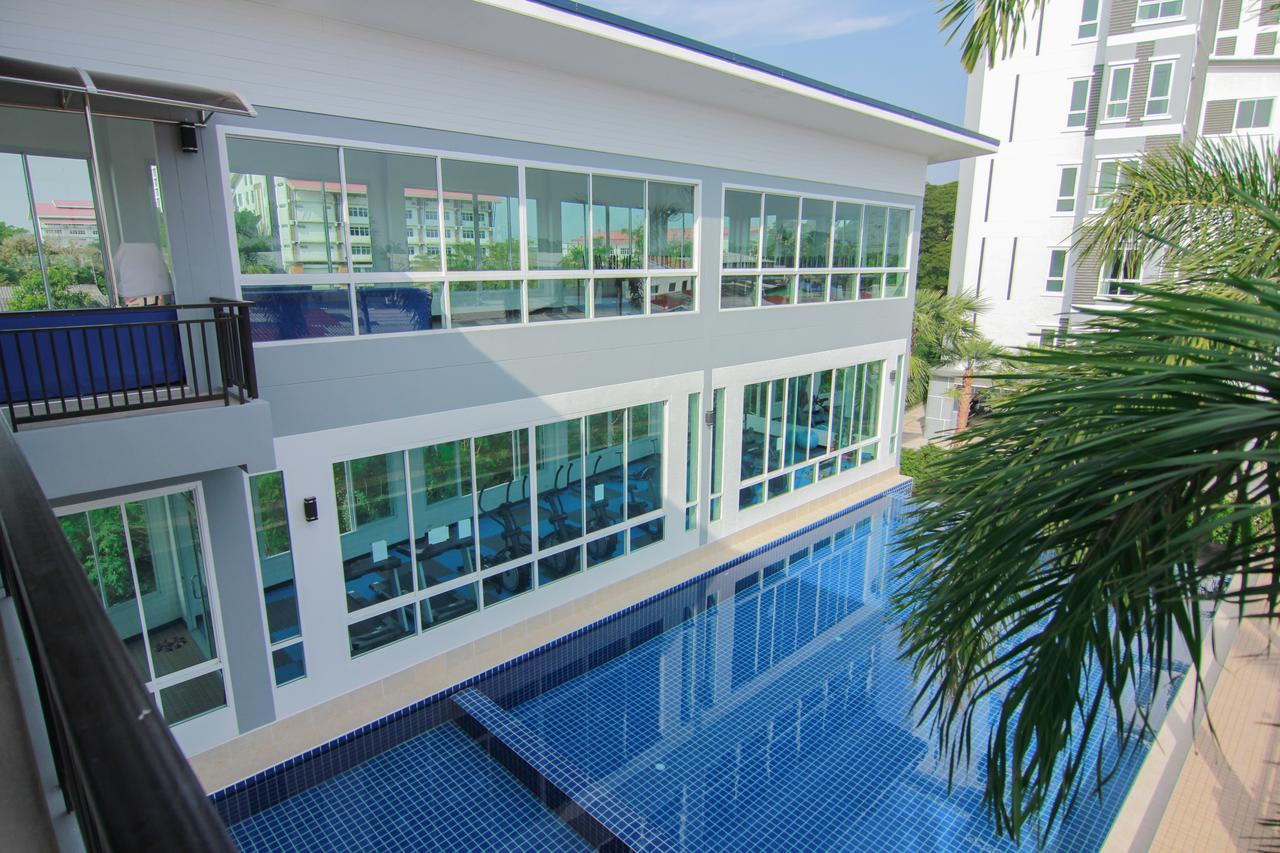 Tada Condotel Buriram Eksteriør bilde